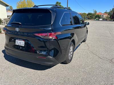 2022 Toyota Sienna XLE 7-Passenger   - Photo 6 - Rancho Cucamonga, CA 91730