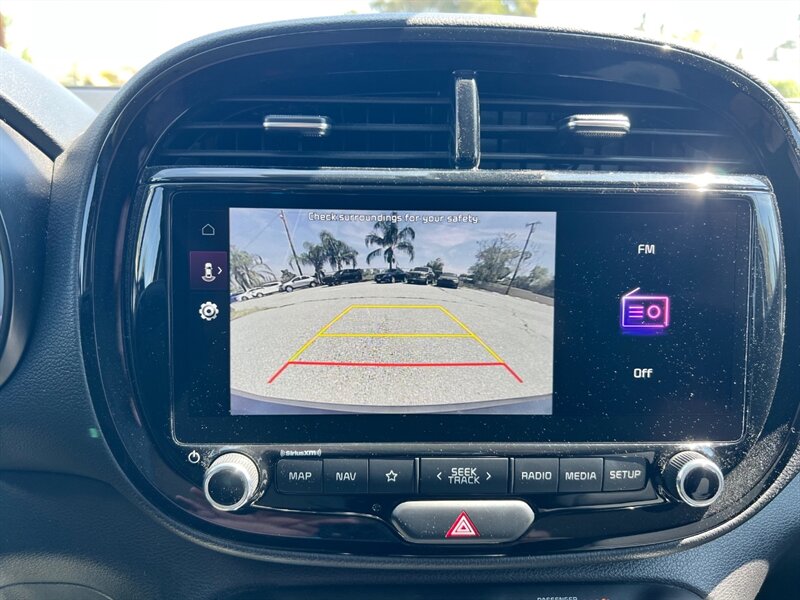 2023 Kia Soul S - Photo 12