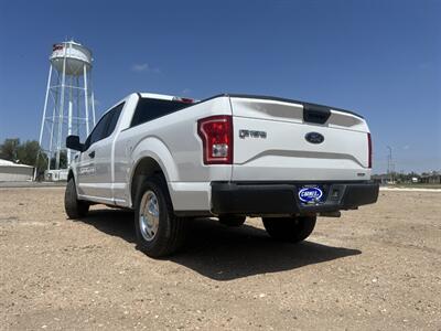 2015 Ford F-150 XL   - Photo 2 - Perryton, TX 79070