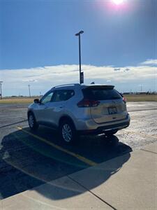 2018 Nissan Rogue S - Photo 3 - Perryton, TX 79070
