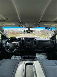 2019 Chevrolet Silverado 2500 Work Truck   - Photo 5 - Perryton, TX 79070