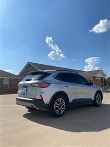 2020 Ford Escape SEL   - Photo 4 - Perryton, TX 79070