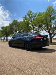 2019 Ford Fusion SE   - Photo 3 - Perryton, TX 79070