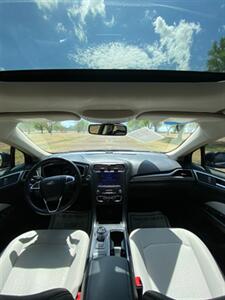 2019 Ford Fusion SE   - Photo 5 - Perryton, TX 79070