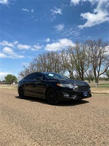 2019 Ford Fusion SE   - Photo 2 - Perryton, TX 79070