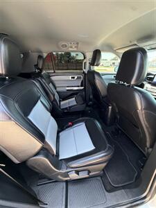 2022 Ford Explorer XLT   - Photo 7 - Perryton, TX 79070
