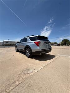 2022 Ford Explorer XLT   - Photo 3 - Perryton, TX 79070