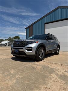 2022 Ford Explorer XLT   - Photo 2 - Perryton, TX 79070