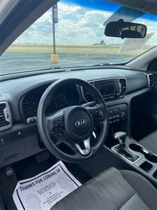 2017 Kia Sportage LX - Photo 7 - Perryton, TX 79070