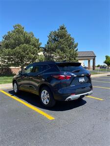 2020 Chevrolet Blazer LT   - Photo 3 - Perryton, TX 79070