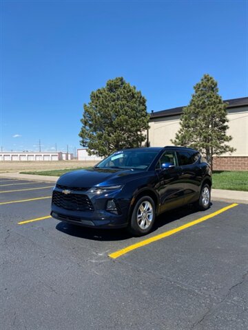 2020 Chevrolet Blazer LT   - Photo 1 - Perryton, TX 79070