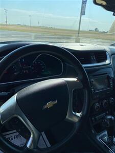 2016 Chevrolet Traverse LT - Photo 6 - Perryton, TX 79070