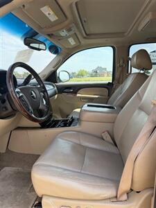 2010 GMC Yukon XL Denali - Photo 5 - Perryton, TX 79070