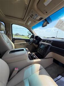 2010 GMC Yukon XL Denali - Photo 7 - Perryton, TX 79070