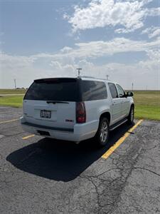 2010 GMC Yukon XL Denali - Photo 3 - Perryton, TX 79070