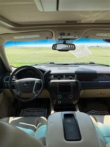 2010 GMC Yukon XL Denali - Photo 6 - Perryton, TX 79070