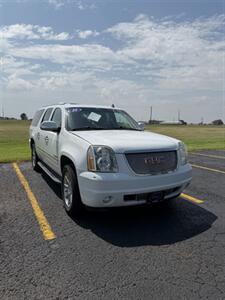 2010 GMC Yukon XL Denali - Photo 2 - Perryton, TX 79070