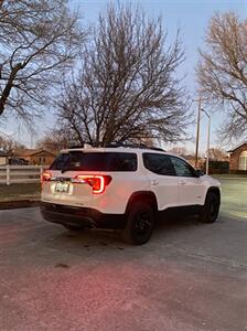 2023 GMC Acadia AT4   - Photo 4 - Perryton, TX 79070