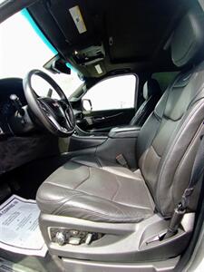 2020 Cadillac Escalade Platinum - Photo 5 - Perryton, TX 79070