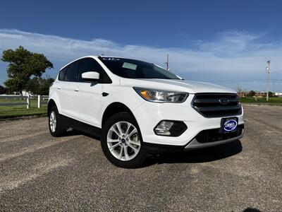 2017 Ford Escape SE   - Photo 1 - Perryton, TX 79070