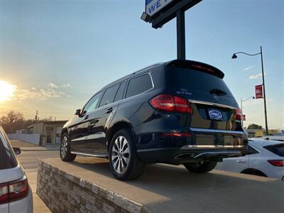 2017 Mercedes-Benz GLS GLS 450   - Photo 3 - Perryton, TX 79070