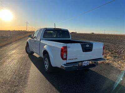 2016 Nissan Frontier S   - Photo 4 - Perryton, TX 79070