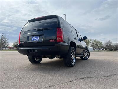 2012 GMC Yukon SLT   - Photo 4 - Perryton, TX 79070