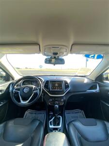 2015 Jeep Cherokee Trailhawk   - Photo 5 - Perryton, TX 79070