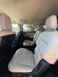 2020 Ford Explorer XLT - Photo 6 - Perryton, TX 79070