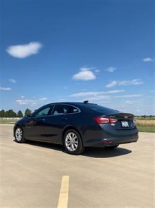 2019 Chevrolet Malibu LT   - Photo 3 - Perryton, TX 79070