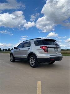 2015 Ford Explorer   - Photo 3 - Perryton, TX 79070