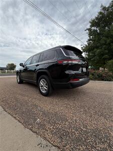 2021 Jeep Grand Cherokee L Laredo - Photo 3 - Perryton, TX 79070