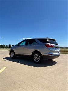 2021 Chevrolet Equinox LT   - Photo 3 - Perryton, TX 79070