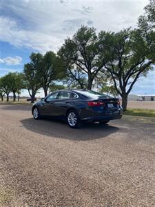 2018 Chevrolet Malibu LT   - Photo 3 - Perryton, TX 79070