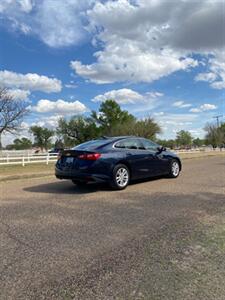 2018 Chevrolet Malibu LT   - Photo 4 - Perryton, TX 79070