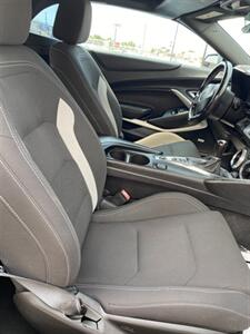 2017 Chevrolet Camaro LS   - Photo 7 - Perryton, TX 79070