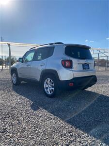 2015 Jeep Renegade Latitude   - Photo 3 - Perryton, TX 79070