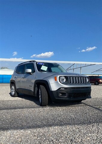 2015 Jeep Renegade Latitude   - Photo 1 - Perryton, TX 79070