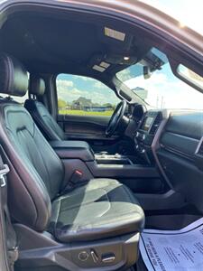 2019 Ford Expedition Limited   - Photo 8 - Perryton, TX 79070