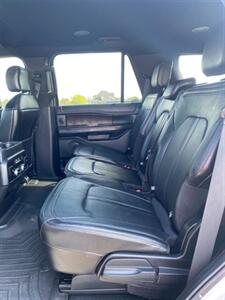 2019 Ford Expedition Limited   - Photo 7 - Perryton, TX 79070