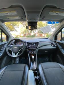 2017 Chevrolet Trax LT   - Photo 5 - Perryton, TX 79070