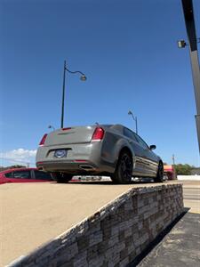 2019 Chrysler 300 Series S - Photo 3 - Perryton, TX 79070