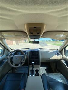 2008 Ford Explorer Sport Trac XLT   - Photo 5 - Perryton, TX 79070