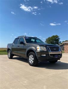 2008 Ford Explorer Sport Trac XLT   - Photo 2 - Perryton, TX 79070