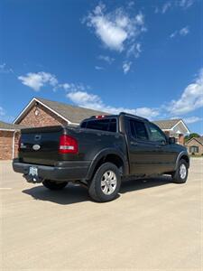 2008 Ford Explorer Sport Trac XLT   - Photo 4 - Perryton, TX 79070