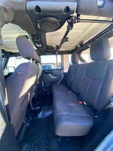 2014 Jeep Wrangler Unlimited Sport   - Photo 8 - Perryton, TX 79070