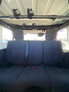 2014 Jeep Wrangler Unlimited Sport   - Photo 7 - Perryton, TX 79070
