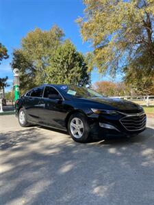 2022 Chevrolet Malibu LS - Photo 2 - Perryton, TX 79070