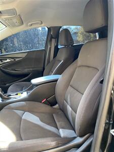 2022 Chevrolet Malibu LS - Photo 6 - Perryton, TX 79070