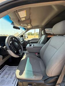 2017 Ford F-250 Super Duty XL   - Photo 5 - Perryton, TX 79070